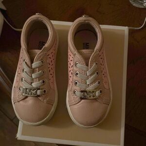 Michael kors toddle shoes